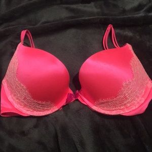 VS Very Sexy Push up bra